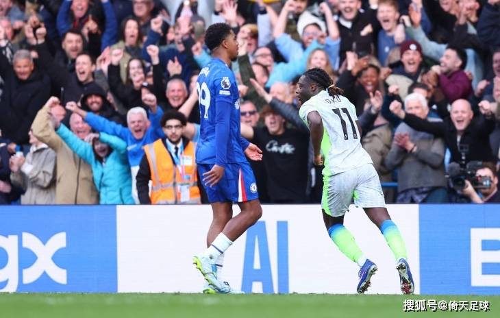 曼城开启追击模式:曼城客场横扫切尔西 阿森纳是时候开始害怕了 !倚天足球